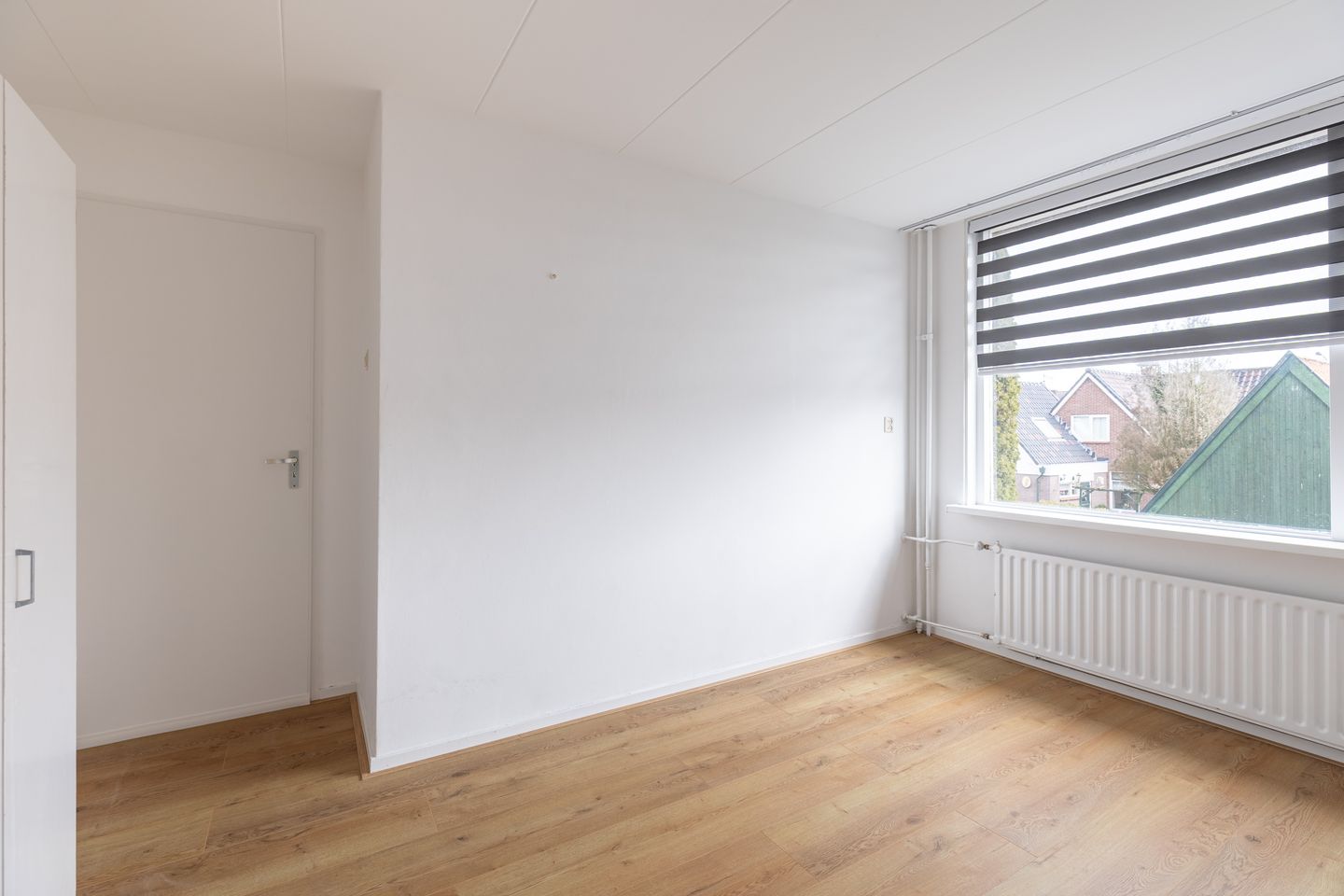 Renovated 5-Room Terraced House with 124 m² Living Space — 20