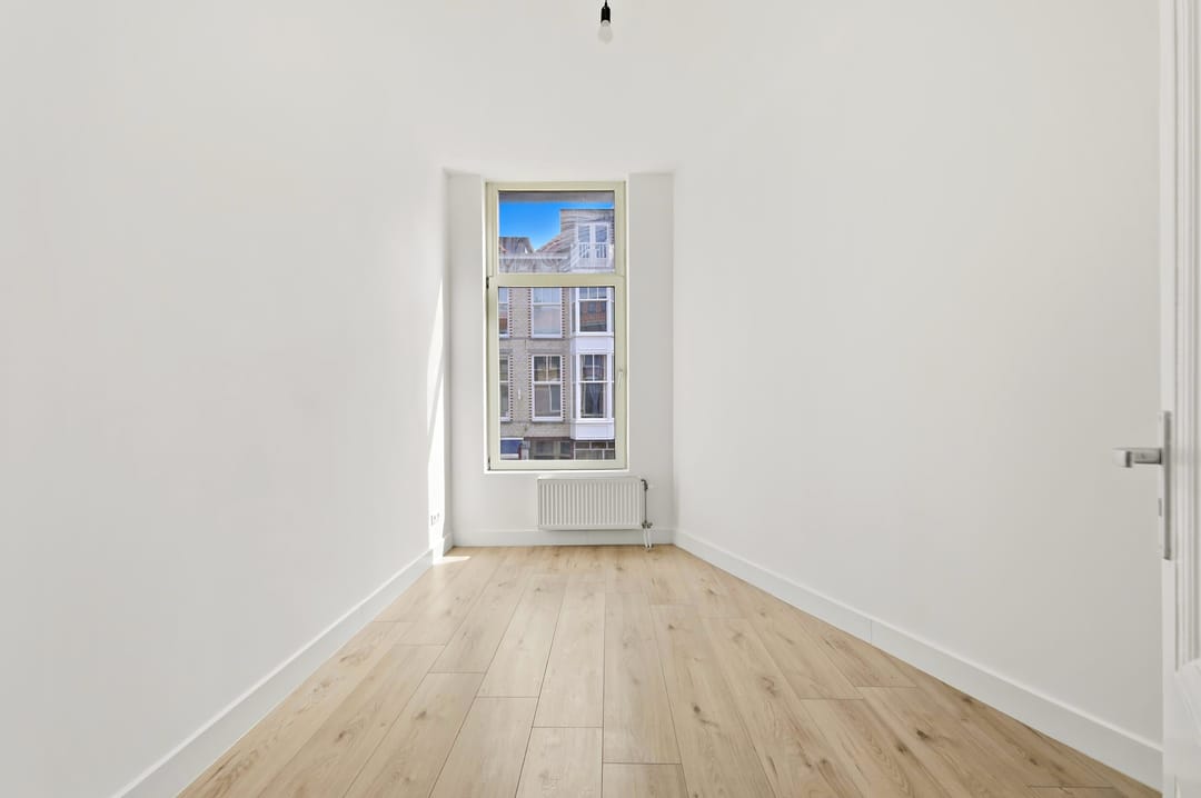 Photo 26 of Valkenboslaan 196