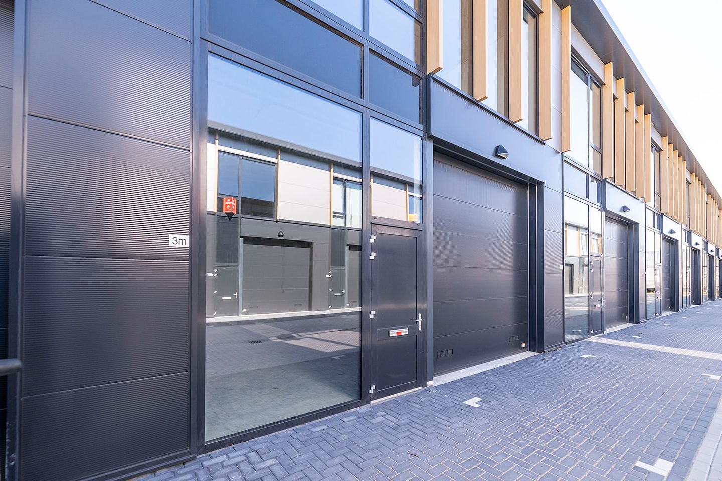 View photo 1 of Vaartveld