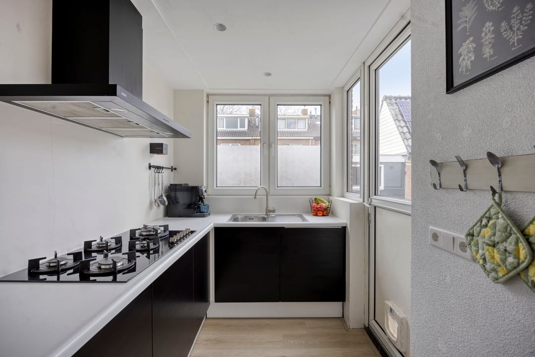 Photo 8 of Rijnstraat 44