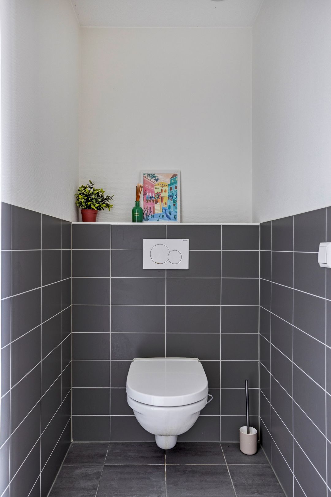 Photo 13 of Nico Andriessenstraat 43-A33