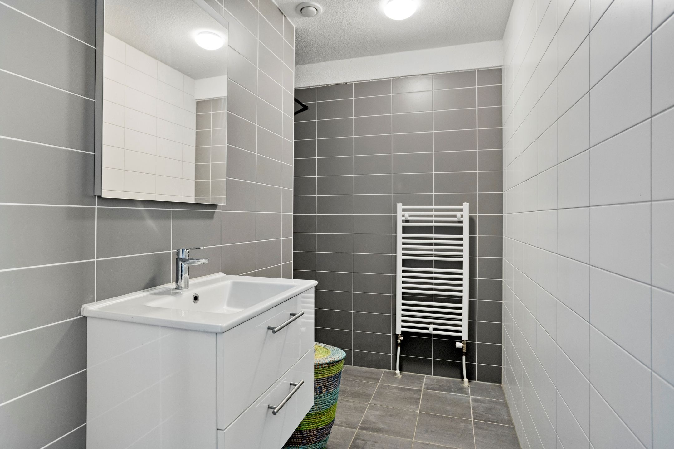 Photo 21 of Nico Andriessenstraat 43-A33