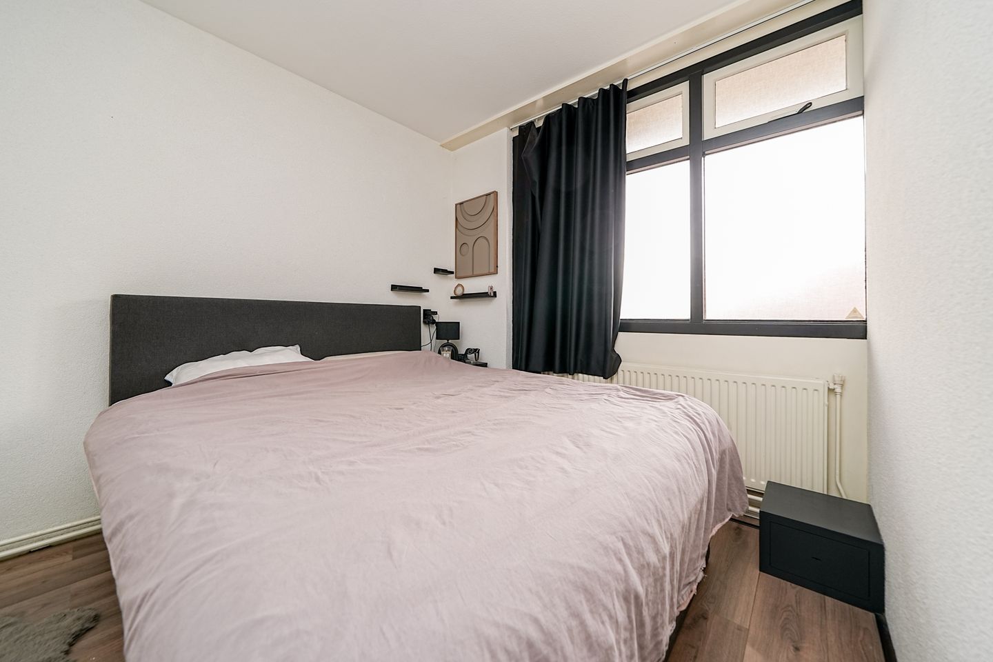 Photo 14 of Meent 24