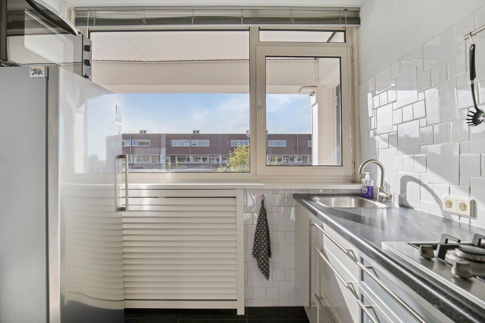 Spacious Maisonnette with Four Bedrooms and Free View in De Schutskamp — 15