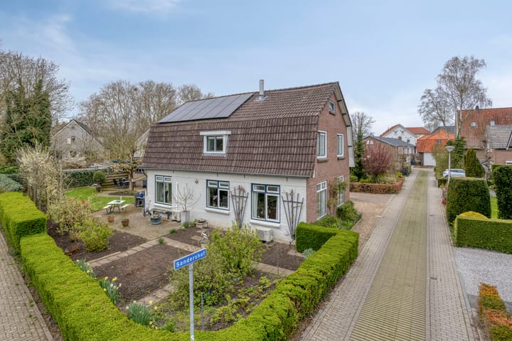 Foto 2 van Sandershof 6