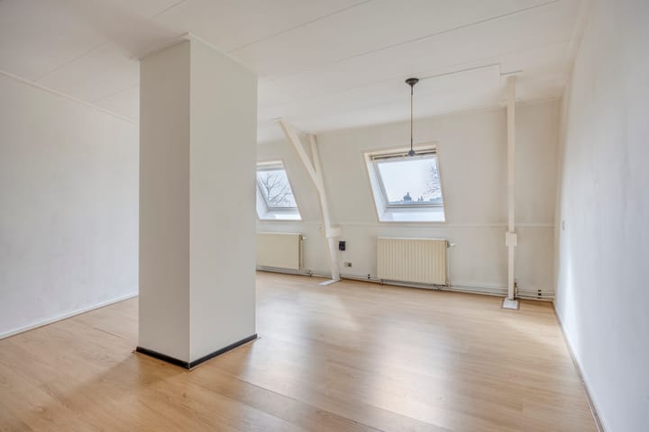 Photo 3 of St. Peterlaan 125-2