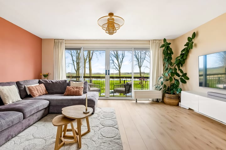 Foto 2 van Albaststraat 47