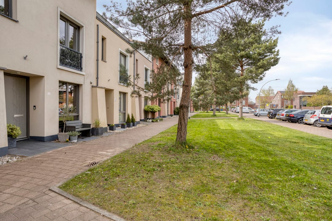 Foto 38 van Moerbeigaarde 12