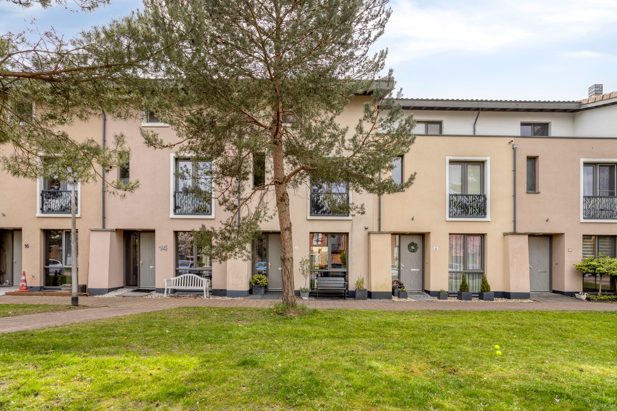 Foto 36 van Moerbeigaarde 12