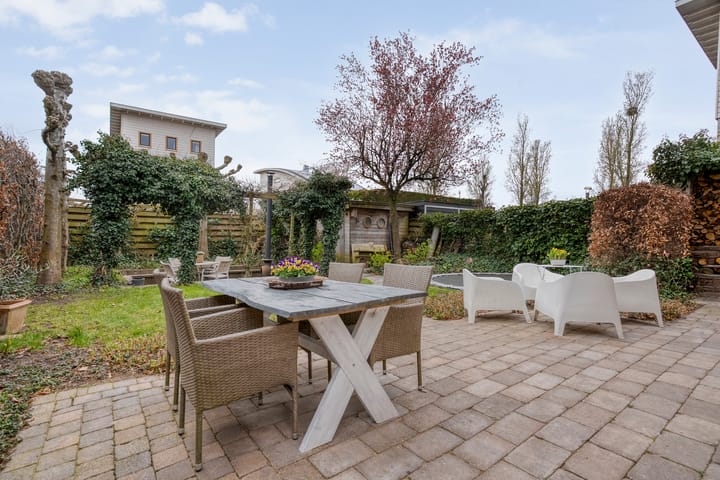 Foto 3 van De Maat 6