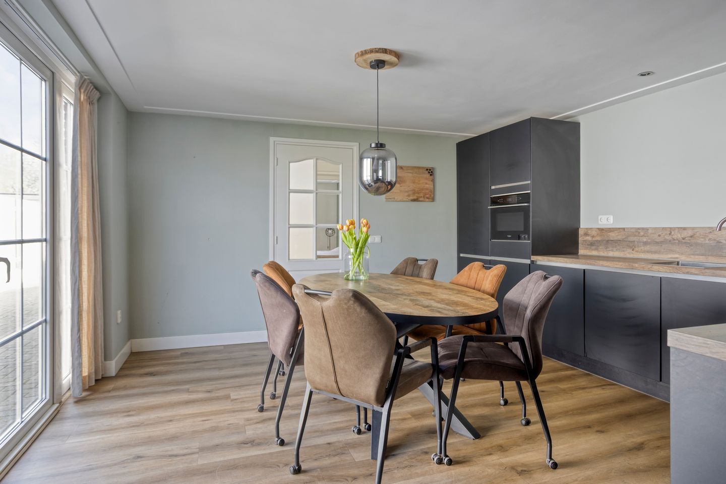 Foto 10 van Hoofdstraat 215