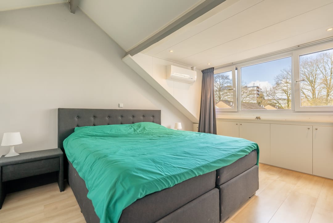 Foto 28 van van Hamelstraat 74