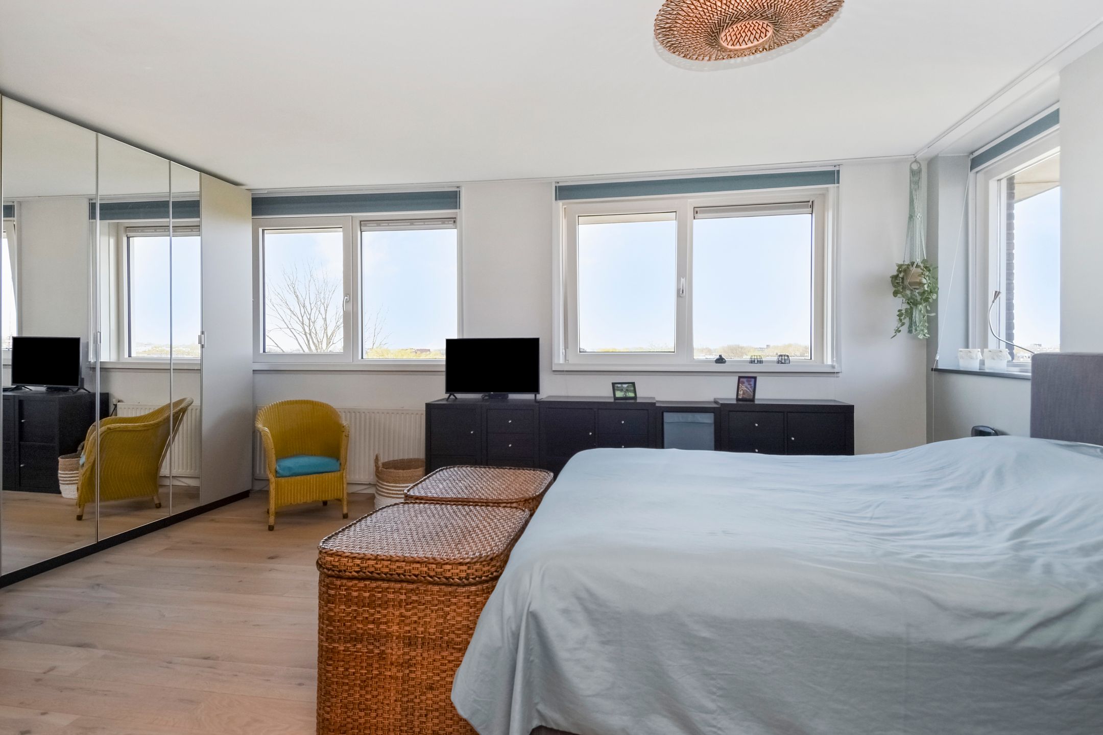 Foto 24 van Meerburgstraat 57