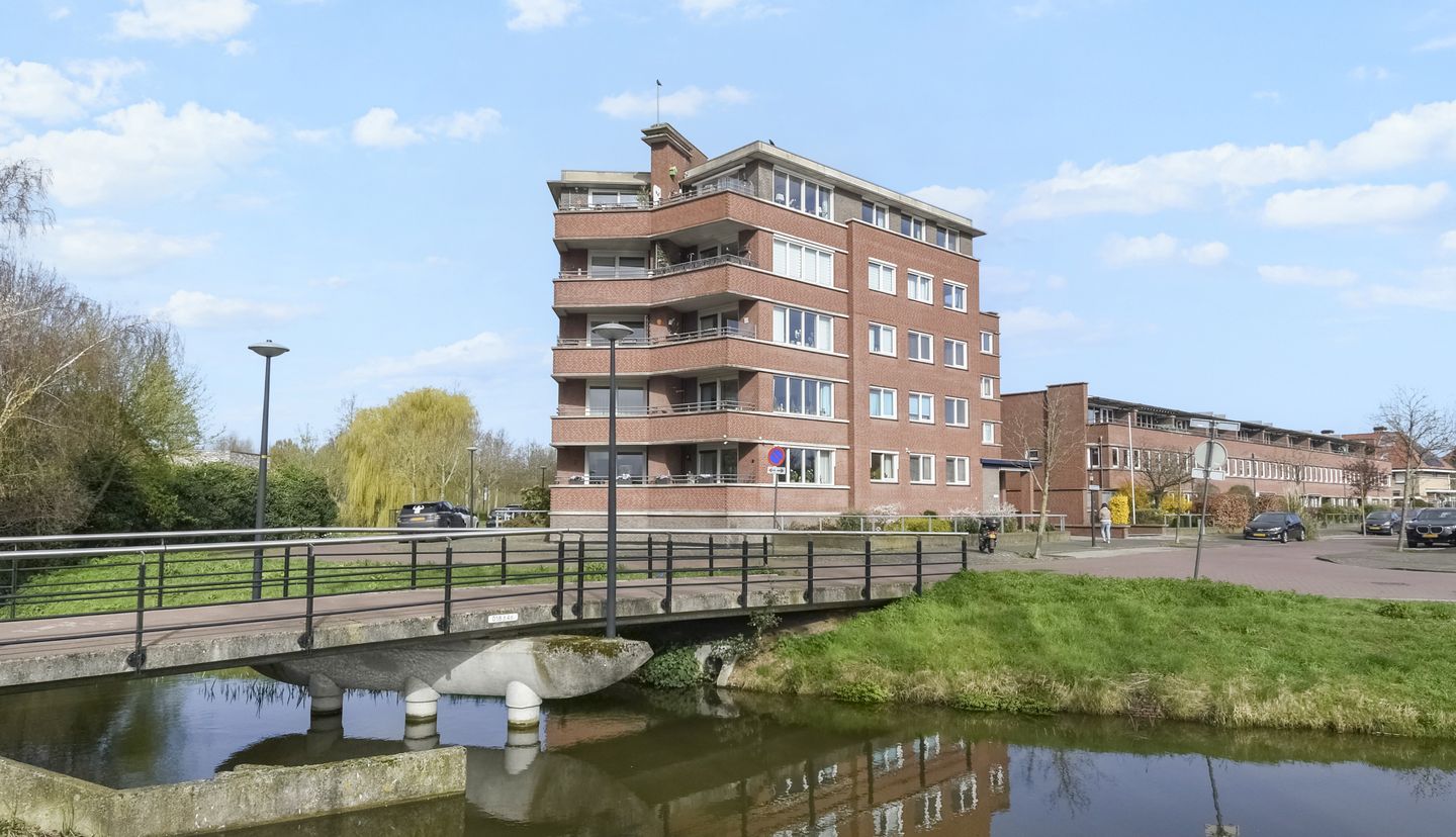 Foto 29 van Meerburgstraat 57