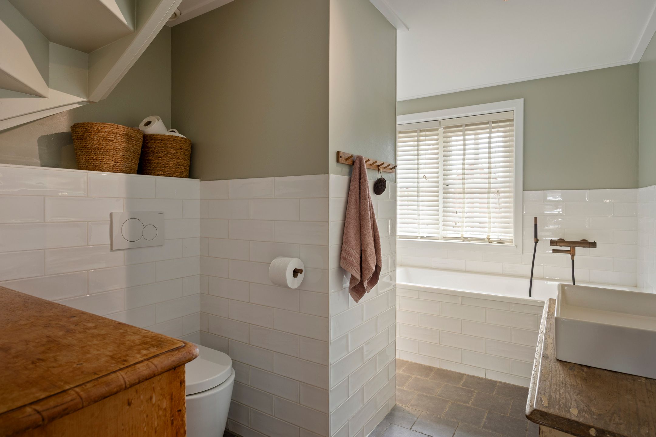 Foto 18 van Burgemeester Galleestr 52