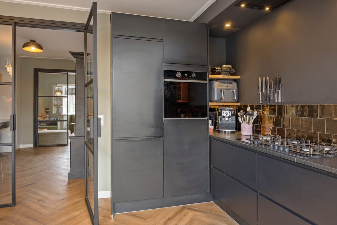 Foto 8 van Burgemeester Galleestr 52