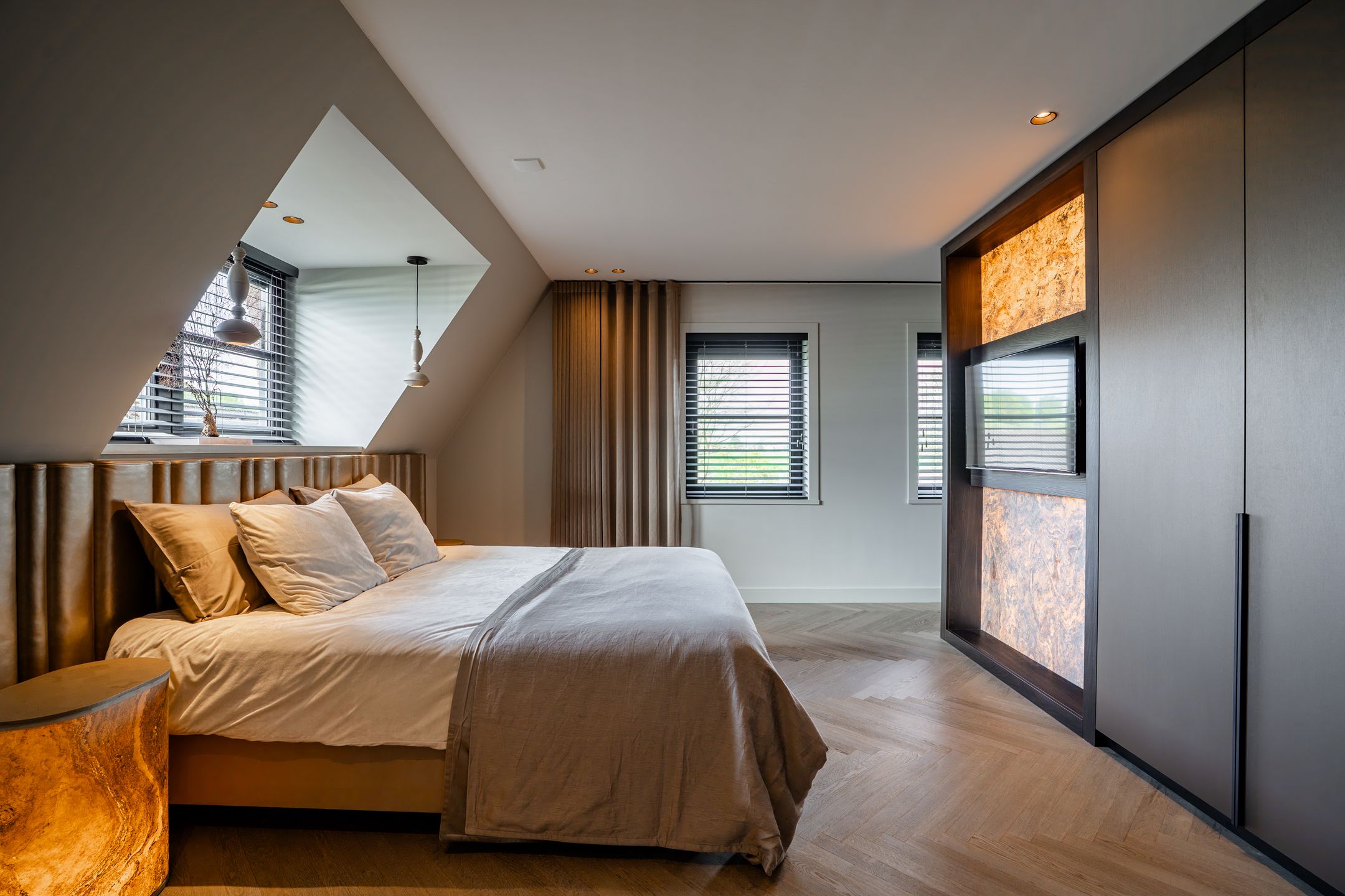 Photo 12 of 1e Kruisweg 17-B