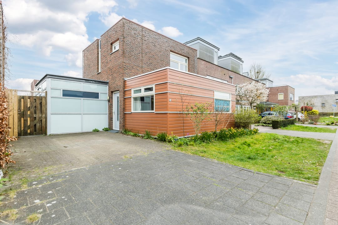 Foto 1 van Robert Stolzlaan 24