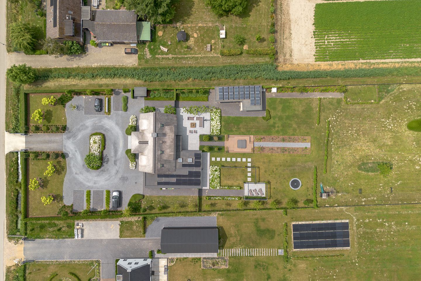 Photo 35 of 1e Kruisweg 17-B