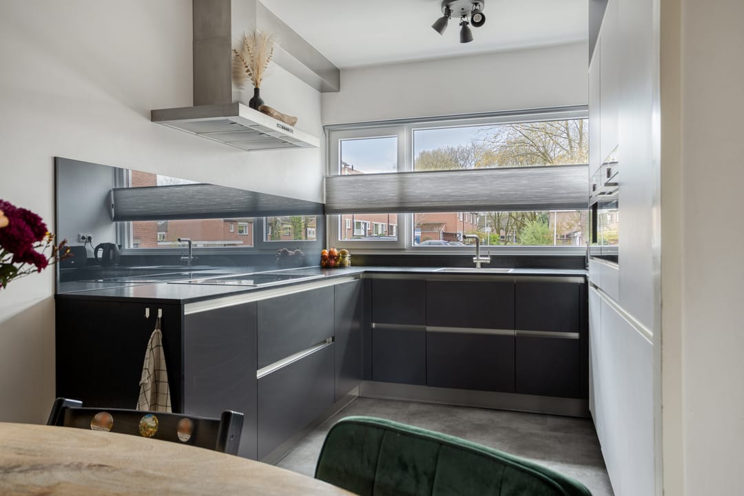 Foto 7 van Zilverschoon 86