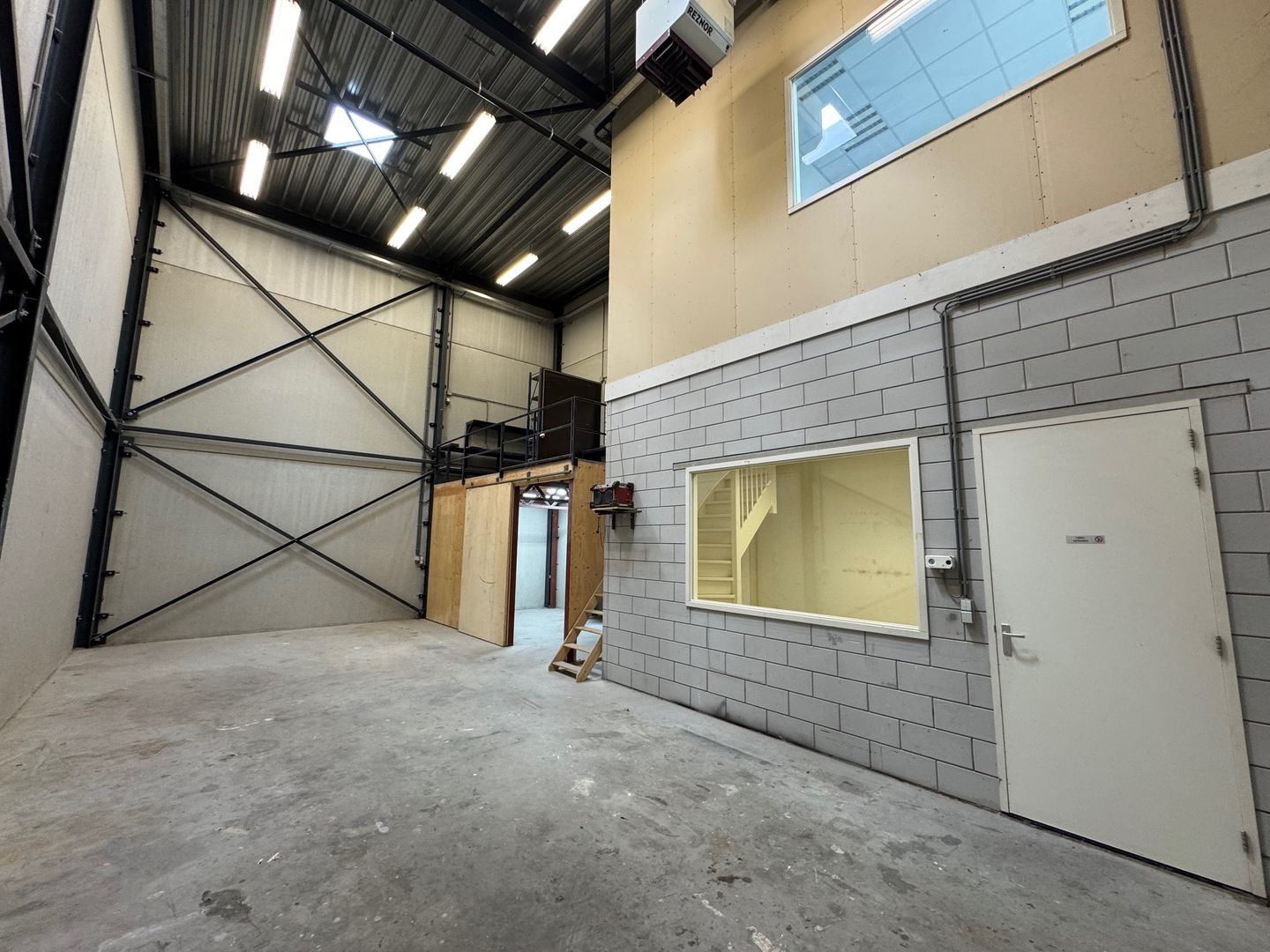 View photo 2 of Archimedesstraat 17