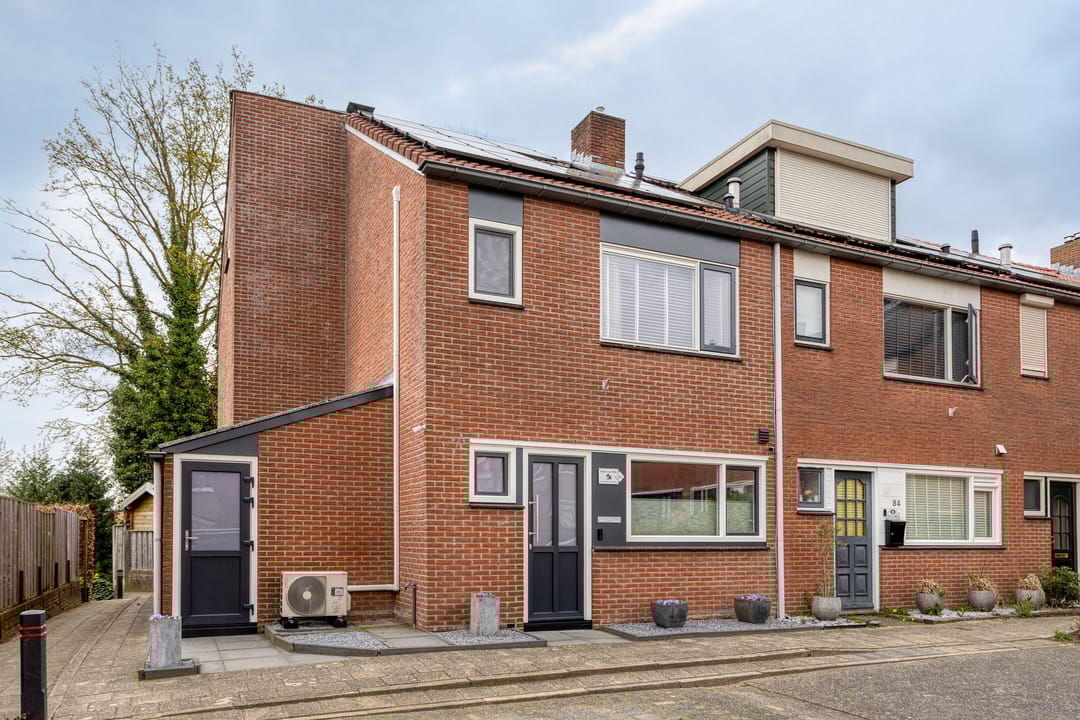 Foto 1 van Zilverschoon 86