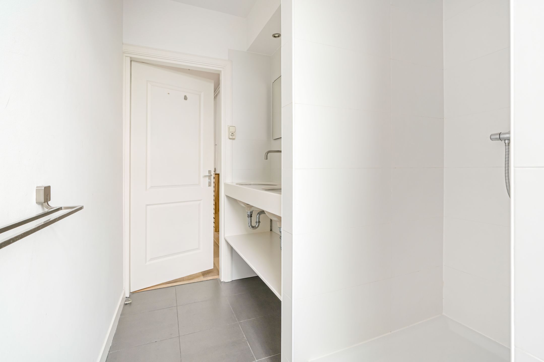 Foto 18 van Van Lansbergestraat 10