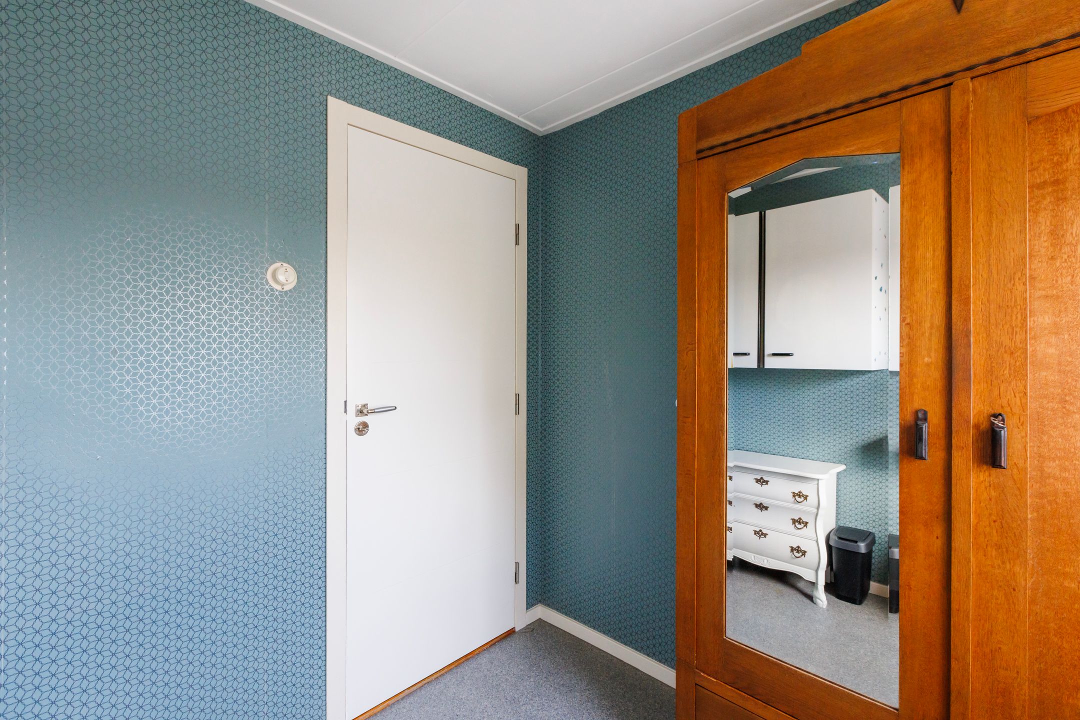 Photo 36 of van Hogendorplaan 71