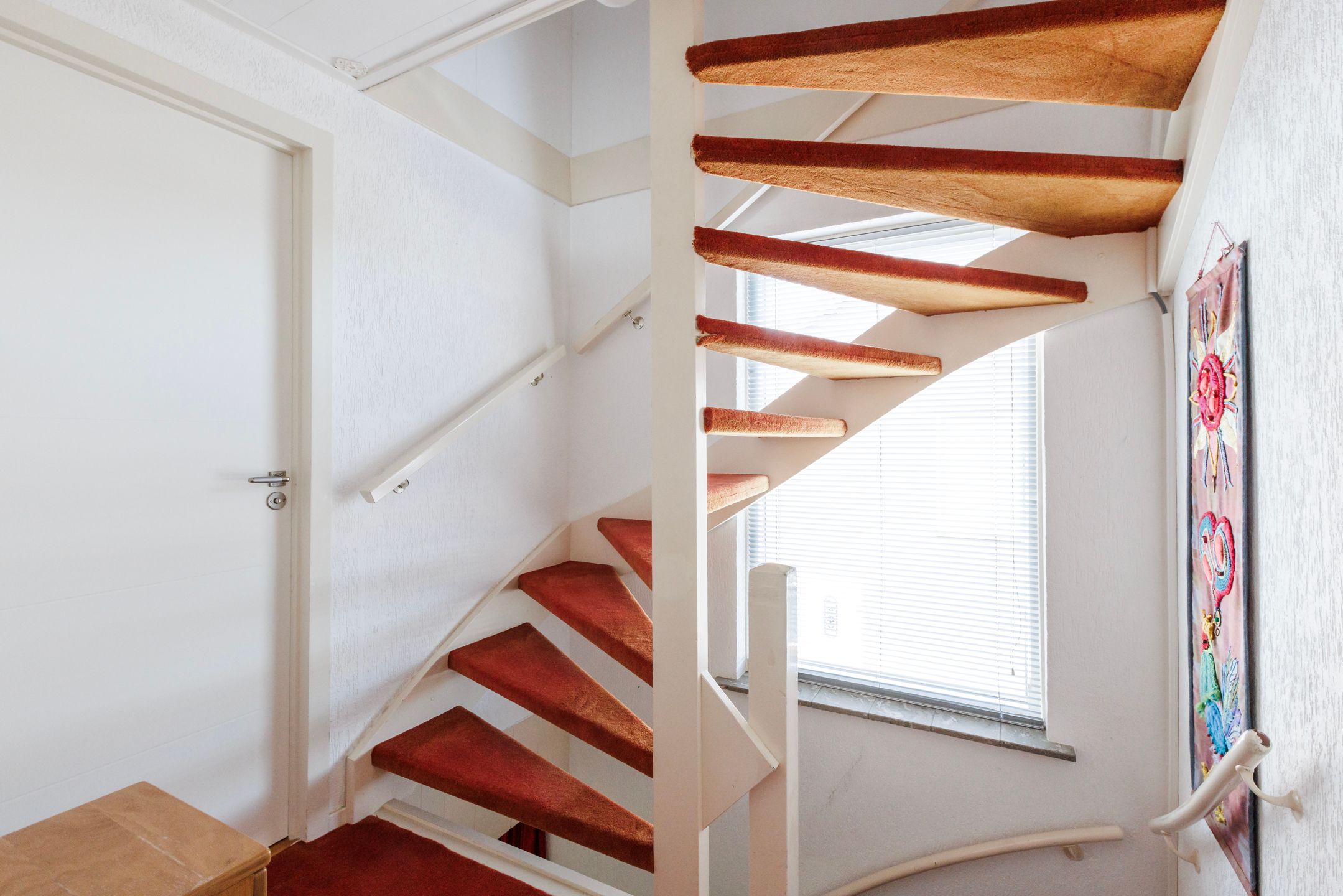 Photo 39 of van Hogendorplaan 71