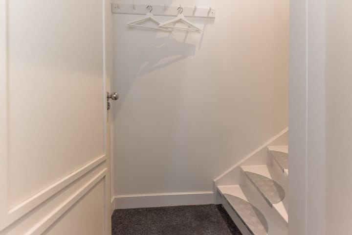 Photo 2 of 2e Schuytstraat 160-B