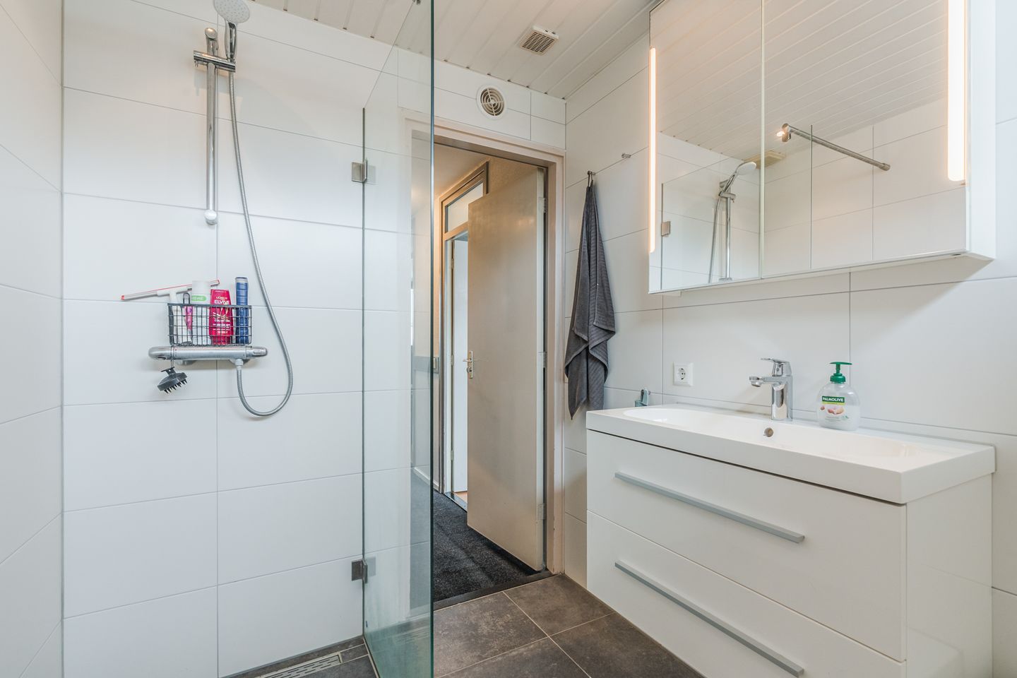 Foto 29 van Oldambtstraat 4