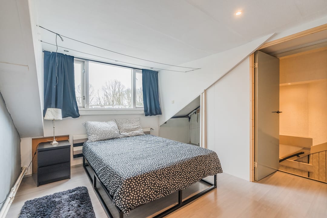 Foto 31 van Oldambtstraat 4