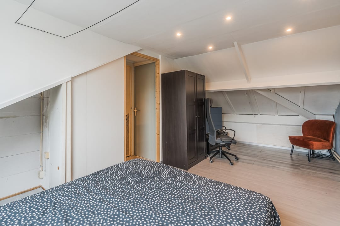 Foto 32 van Oldambtstraat 4