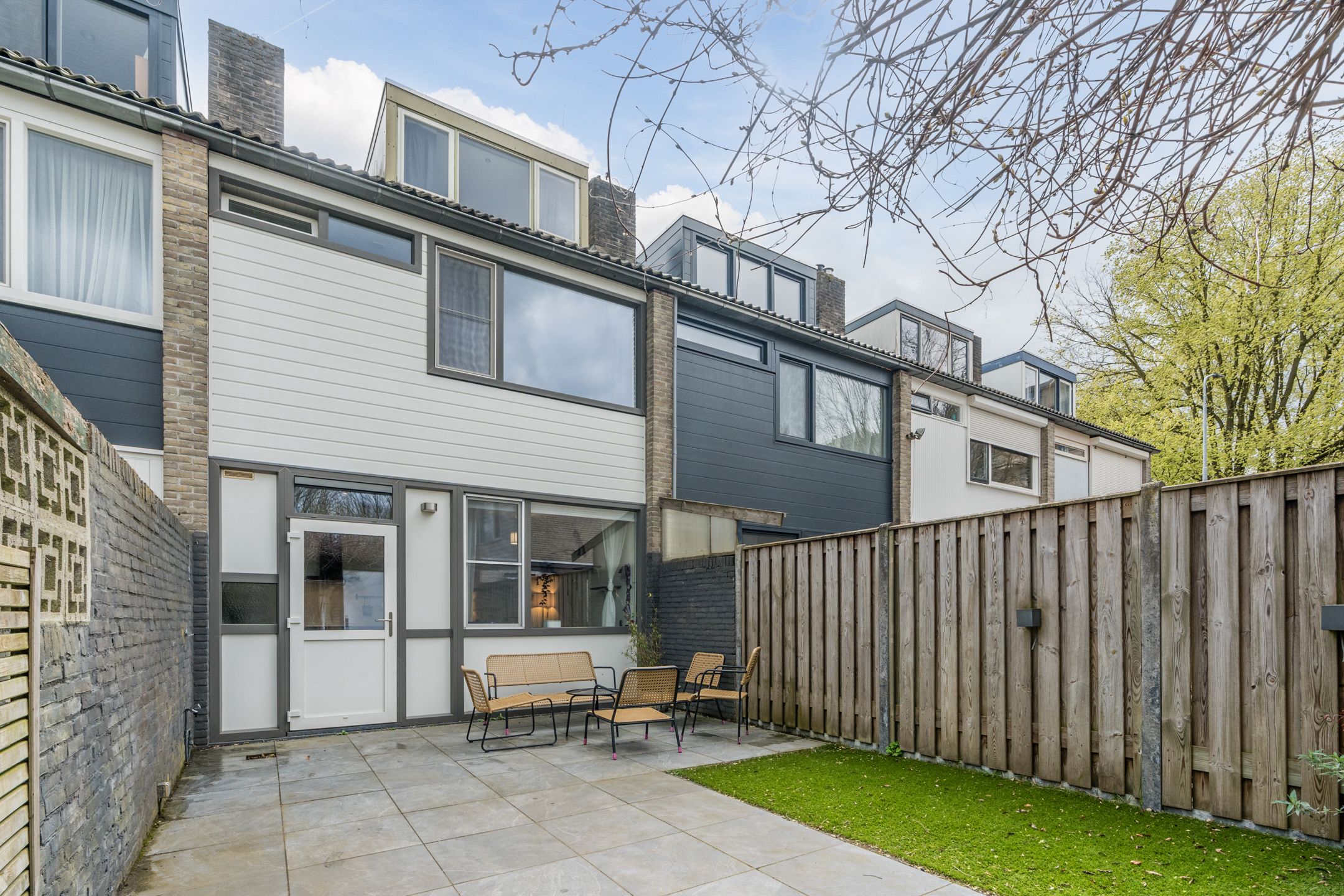 Foto 36 van Oldambtstraat 4