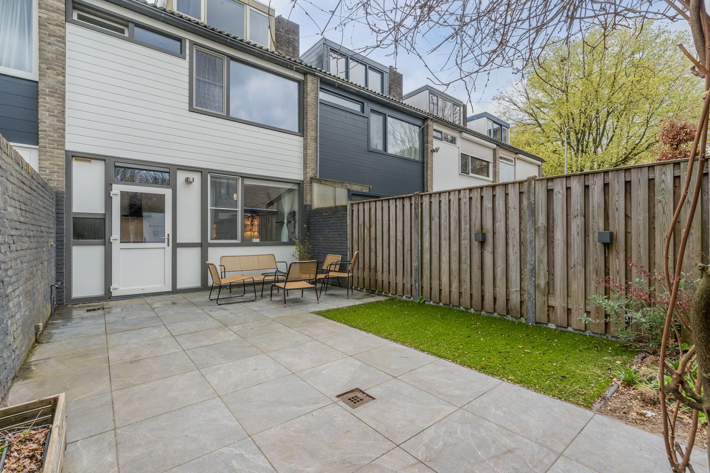 Foto 35 van Oldambtstraat 4