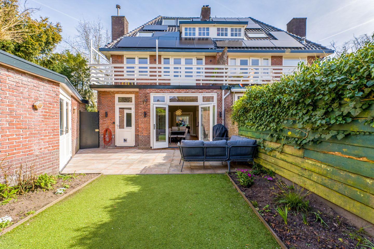 Foto 64 van Burgemeester Van Hellenberg Hubarlaan 15