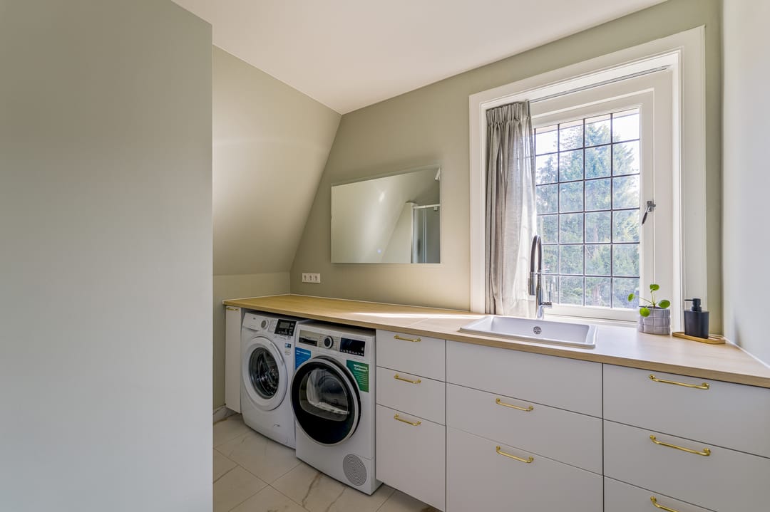 Foto 46 van Burgemeester Van Hellenberg Hubarlaan 15