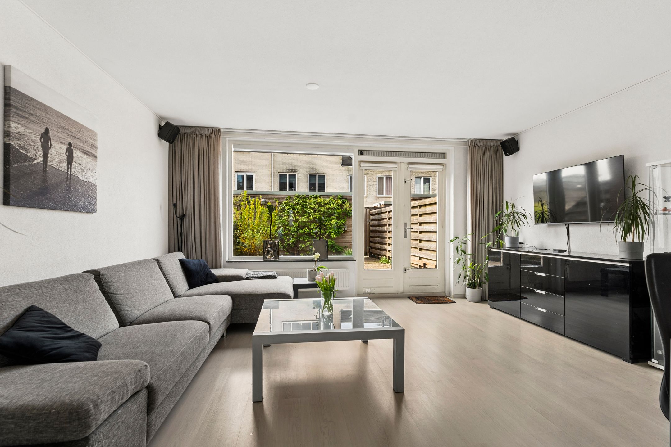 Photo 6 of Emily Brontësingel 14