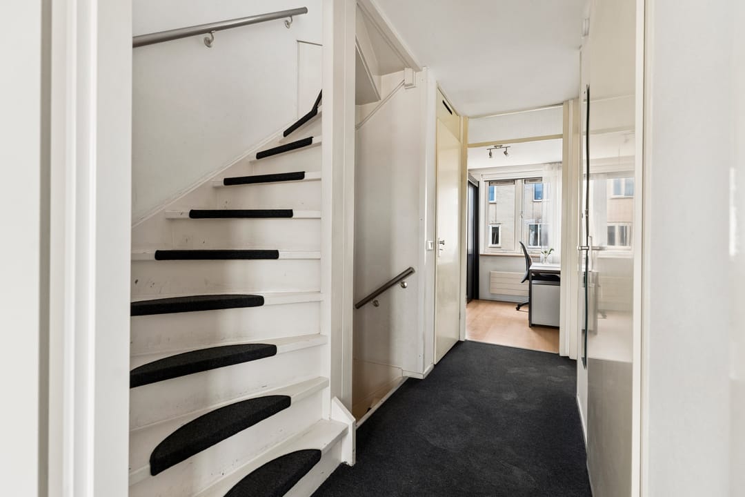 Photo 11 of Emily Brontësingel 14