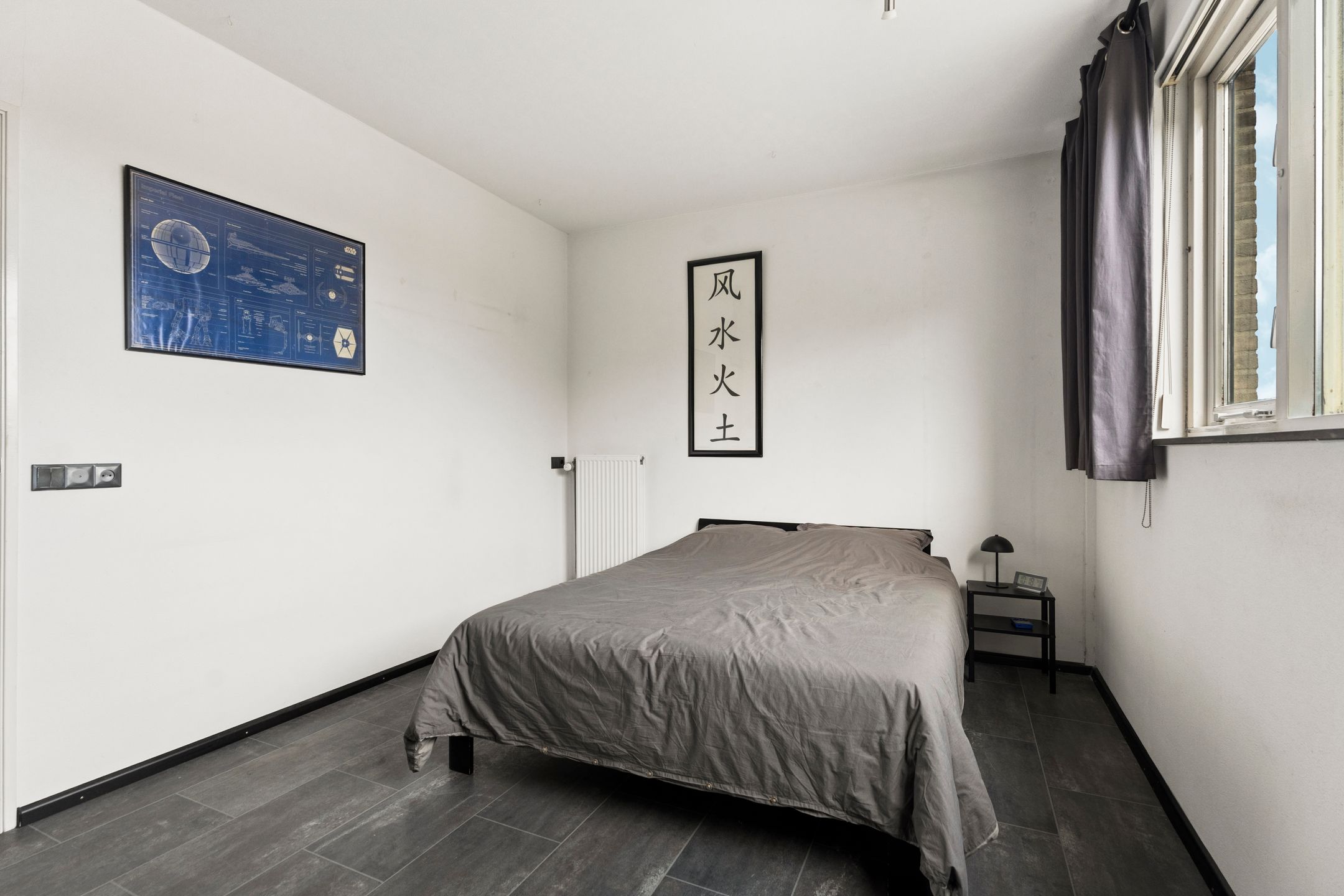 Photo 27 of Emily Brontësingel 14