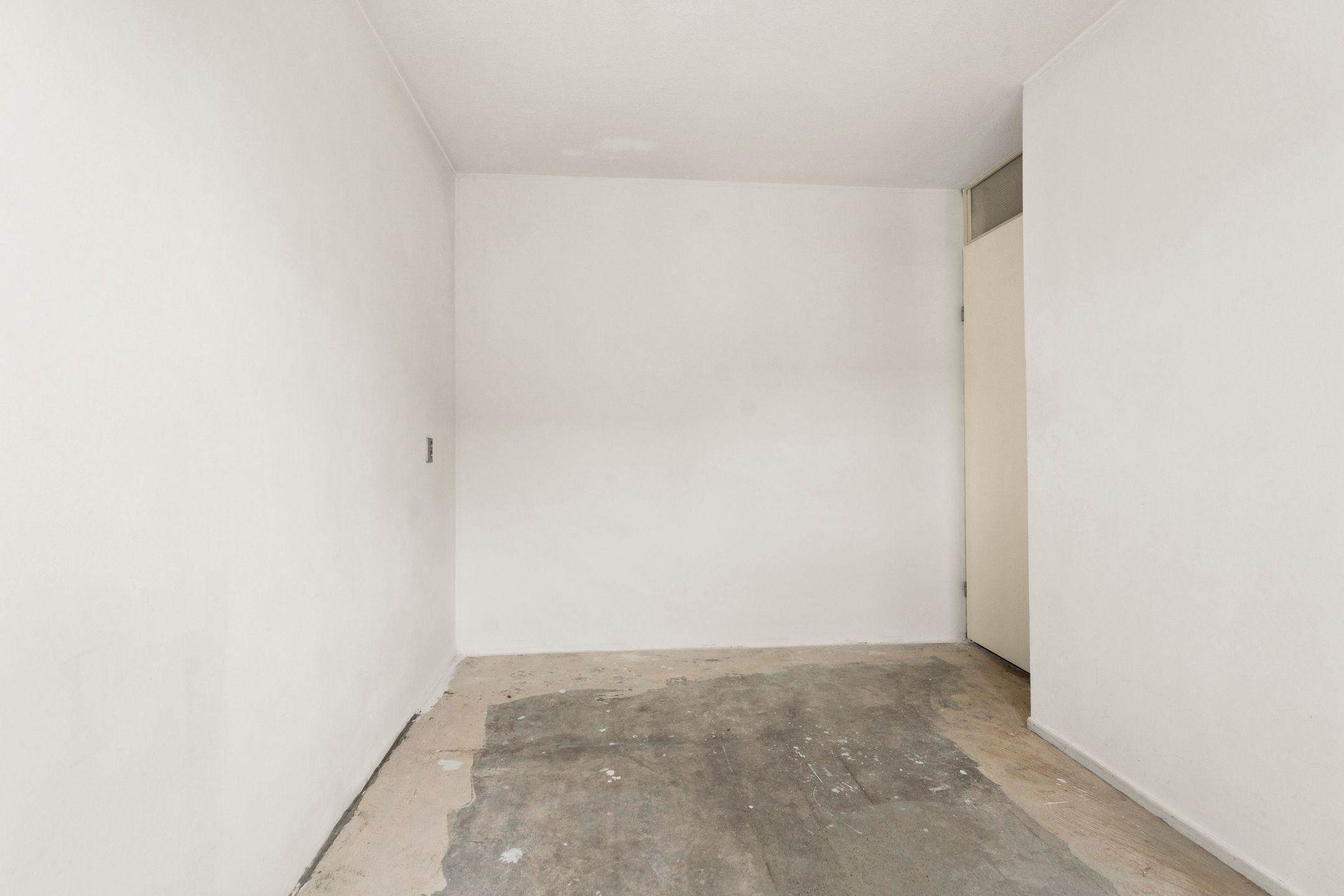 Photo 18 of Emily Brontësingel 14