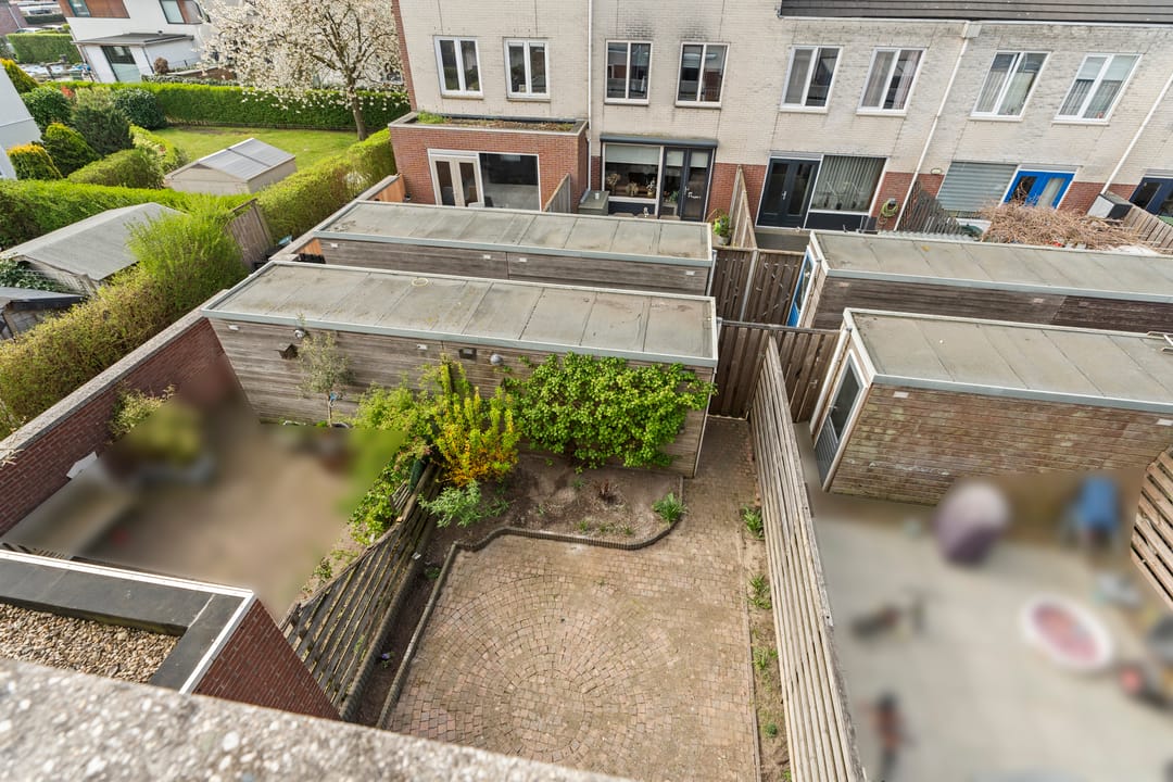 Photo 32 of Emily Brontësingel 14