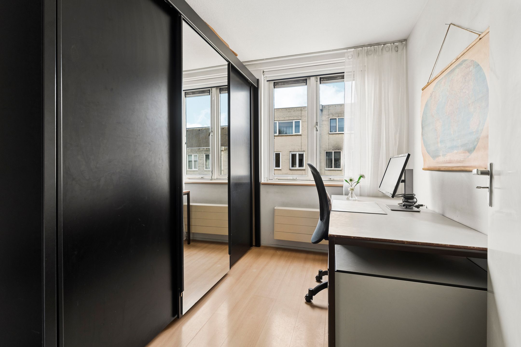 Photo 15 of Emily Brontësingel 14