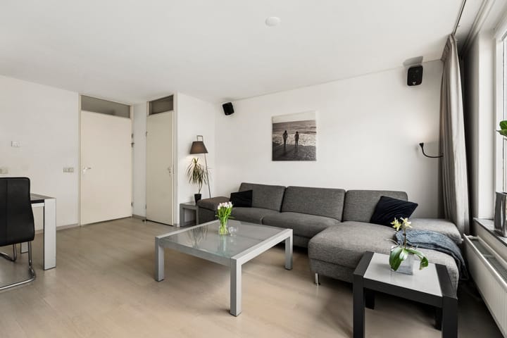 Foto 4 van Emily Brontësingel 14