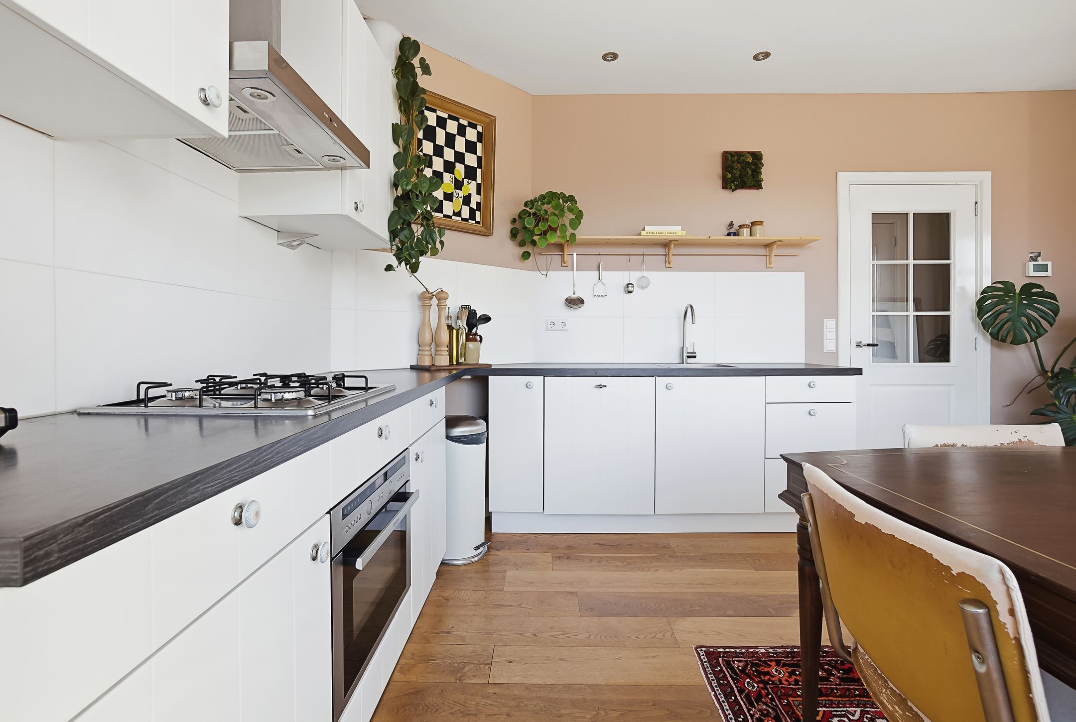 Beautifully Maintained 4-Room Apartment in Rustenburg-Oostbroek — 12