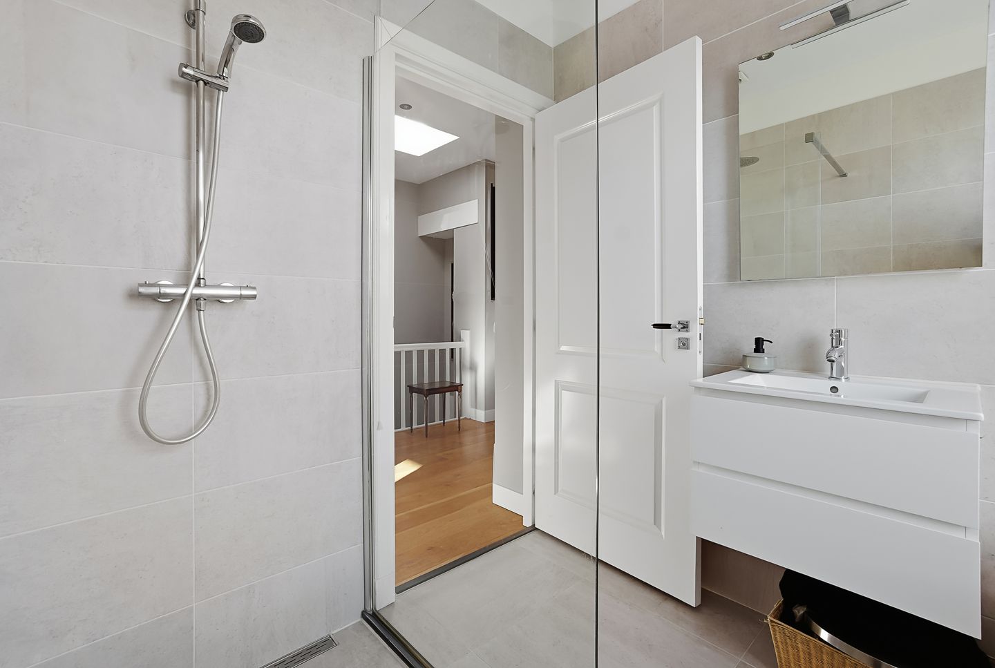 Beautifully Maintained 4-Room Apartment in Rustenburg-Oostbroek — 29