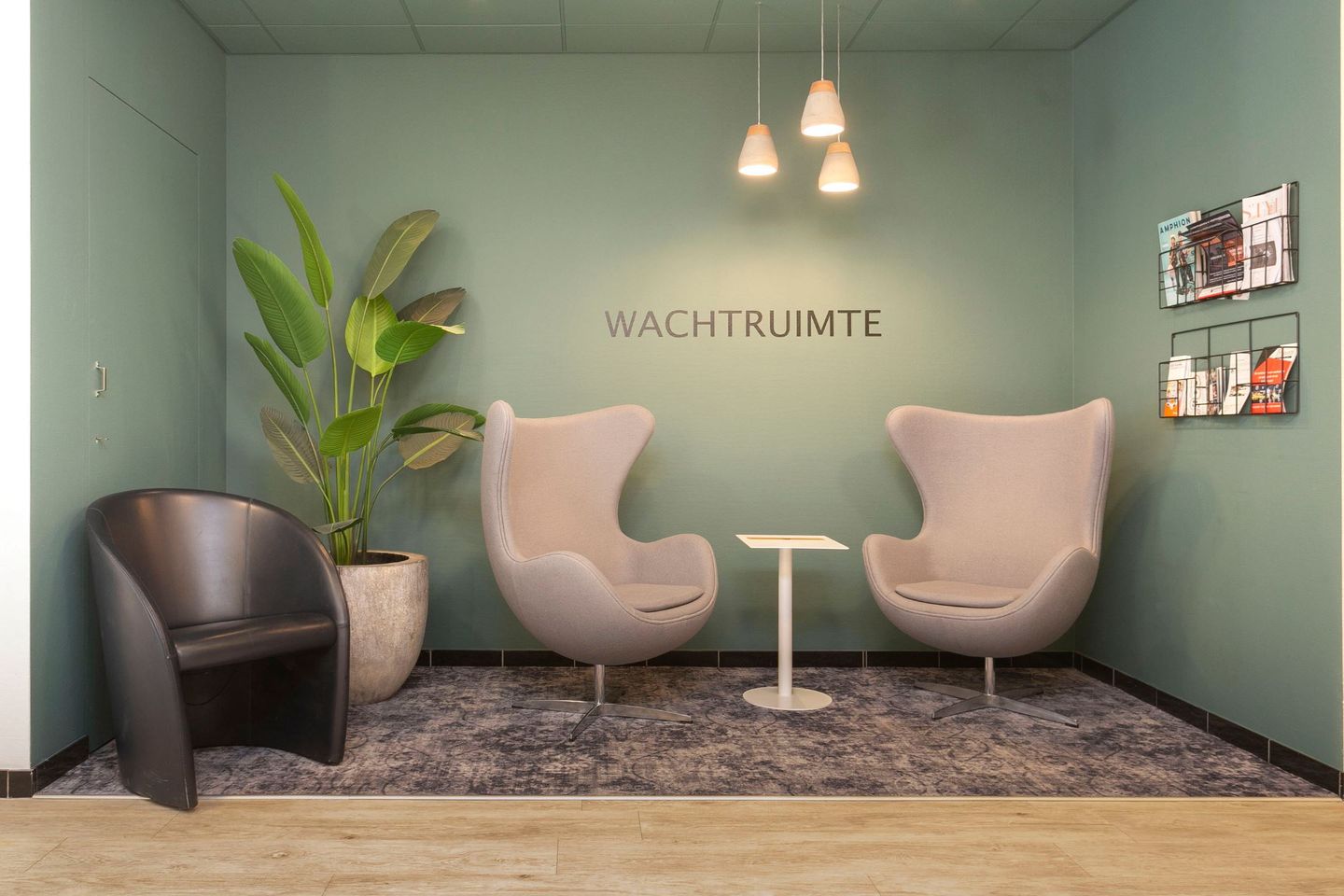 View photo 4 of Edisonstraat 84