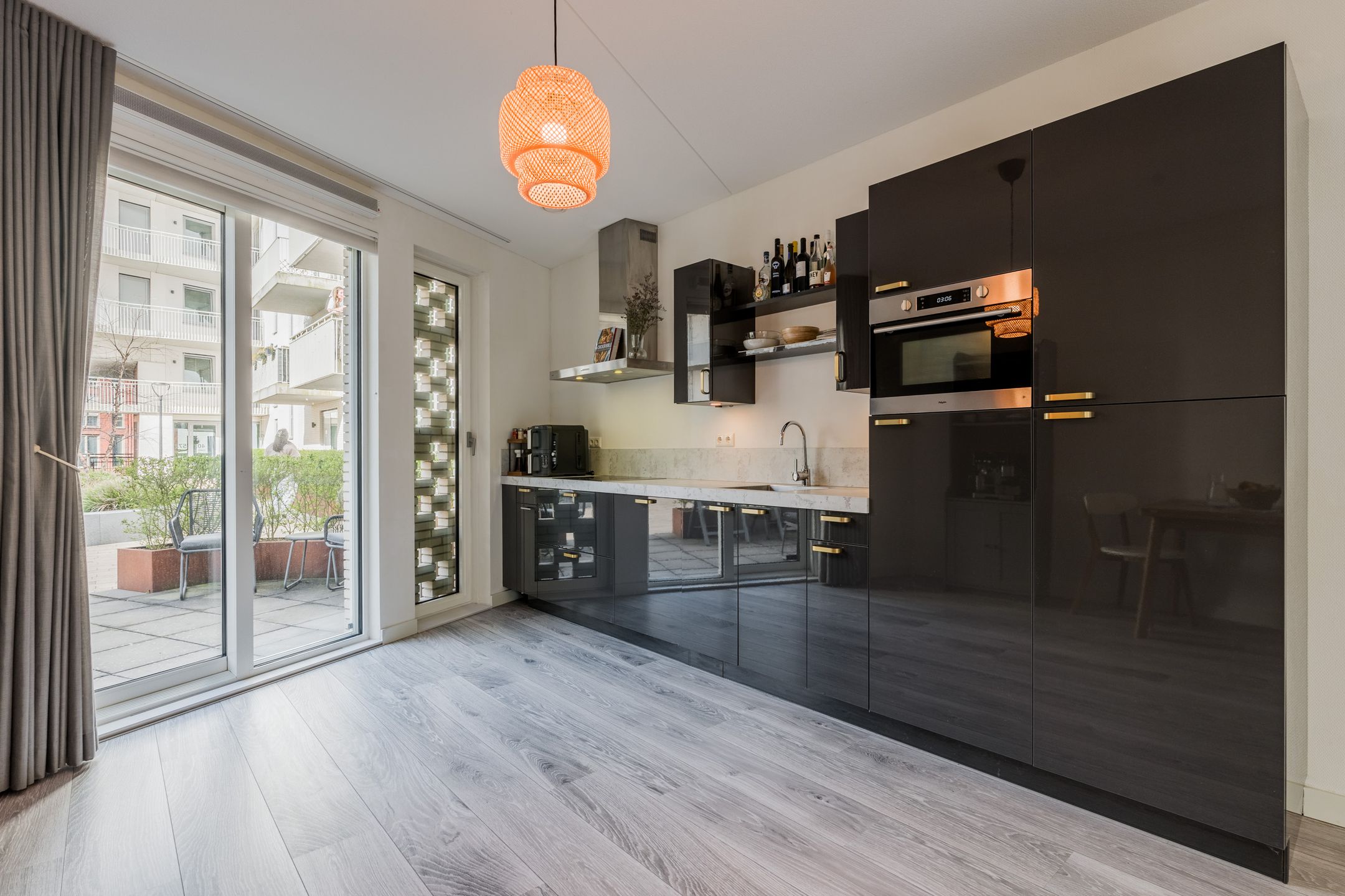 Foto 18 van Carel Willinkgracht 437