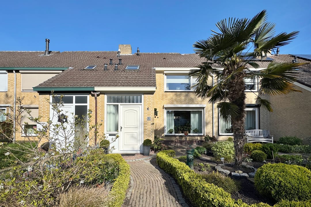 Photo 1 of Van Vlaanderenstraat 35