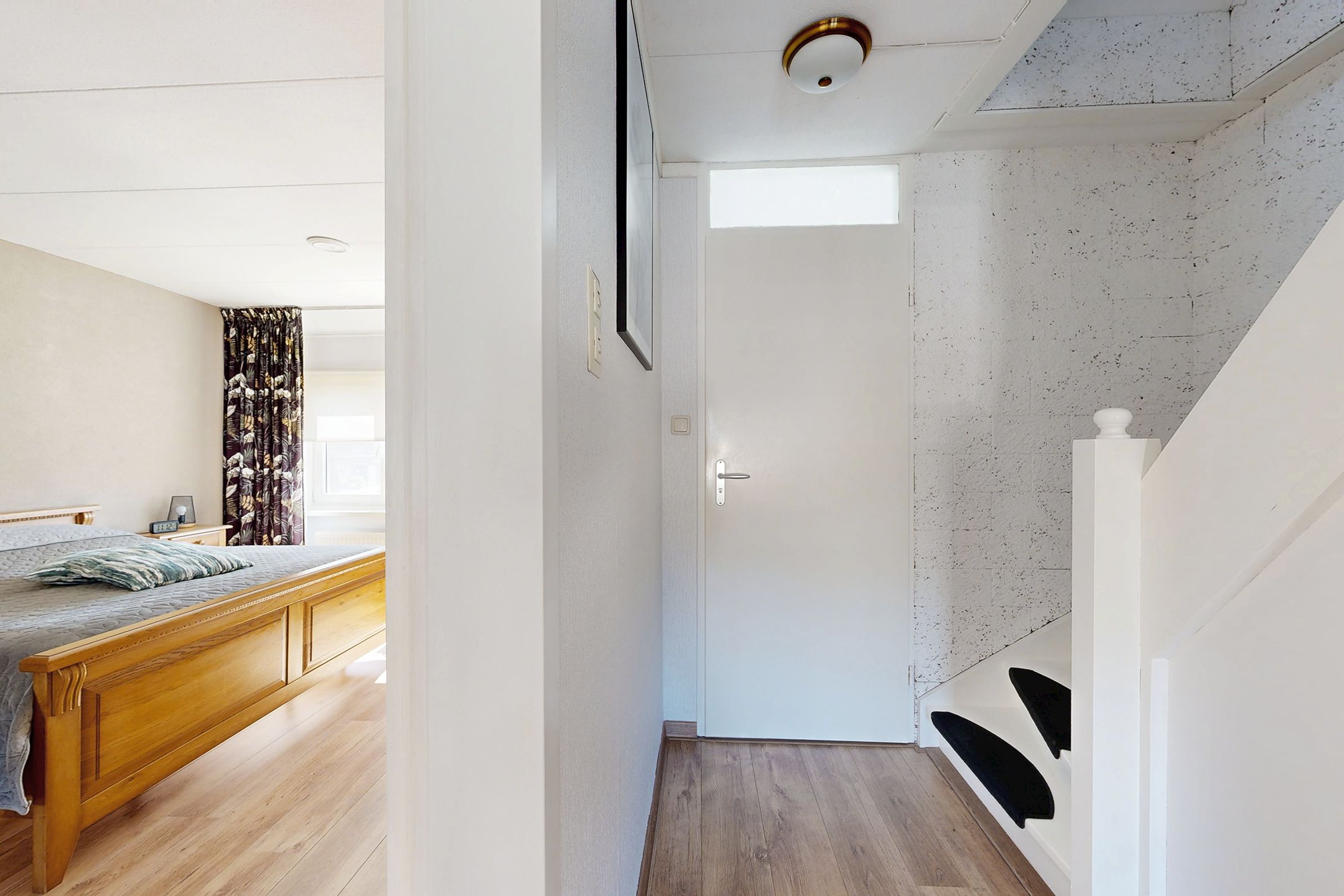 Photo 33 of Van Vlaanderenstraat 35